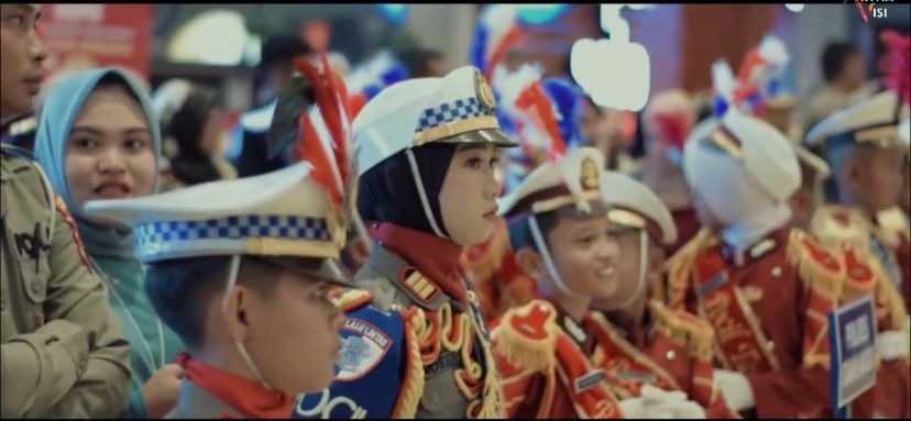 POLISI CILIK — Foto 2