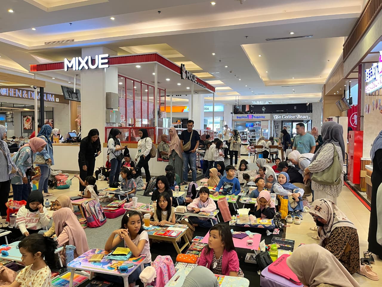 DUNIA WARNAKU DUNIA IMPIANKU